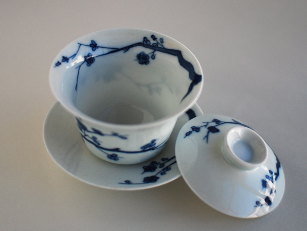 http://veggiechinese.net/gaiwan_contest/2-2.jpg