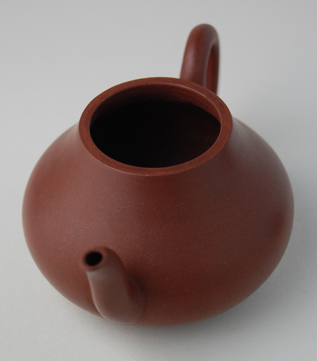 http://veggiechinese.net/teadrunk/TN_wide_pearpot1.jpg