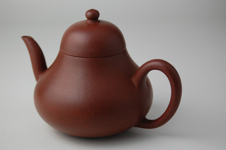 http://veggiechinese.net/teadrunk/TN_wide_pearpot6.jpg